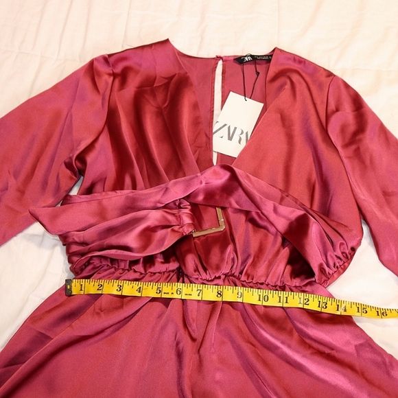 NWT ZARA Satin Tie Waist Romper with Gold buckle in Marsala (Mauve), Size Small - Picture 8 of 11